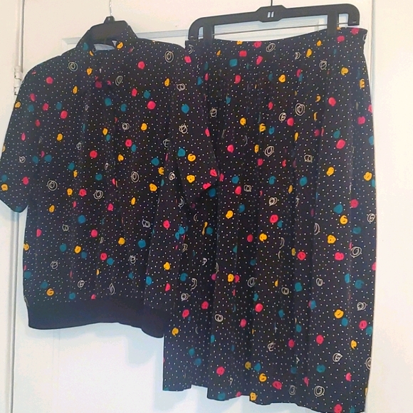 Two piece skirt set - Picture 1 of 3